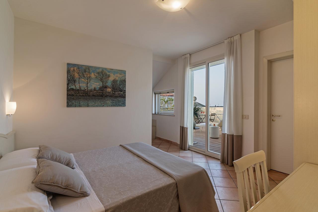 Trevi Family Resort Cattolica Exterior foto